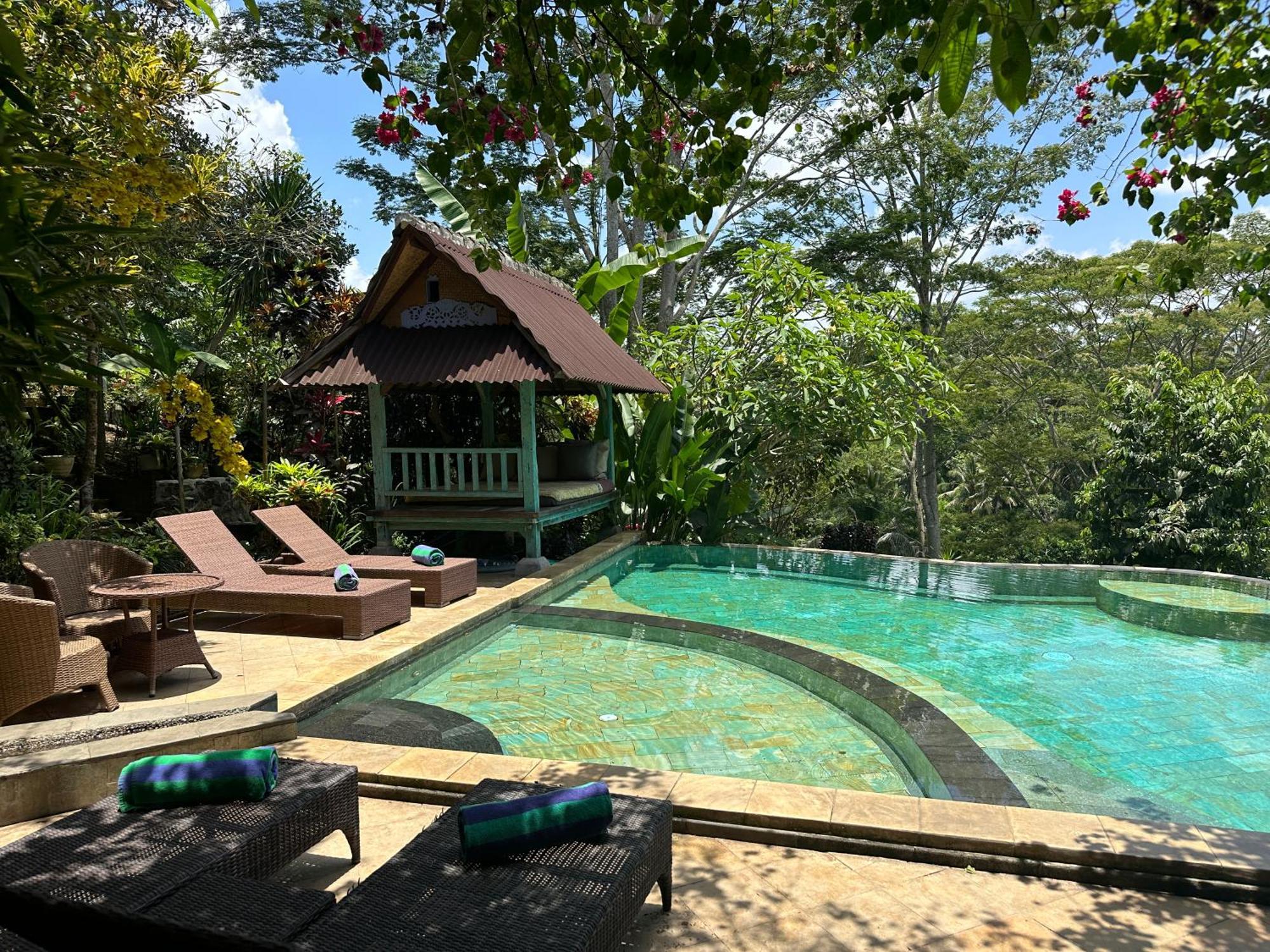 Tirta Asri Ubud Villa Zewnętrze zdjęcie